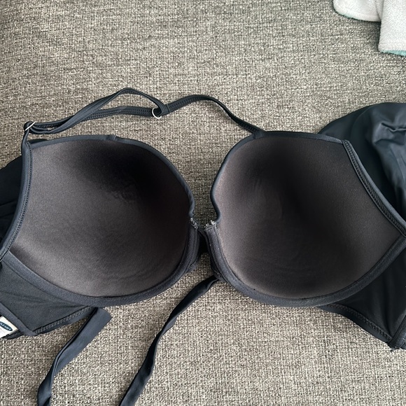 Old Navy Underwire Wrap Bikini Top - Picture 5 of 7